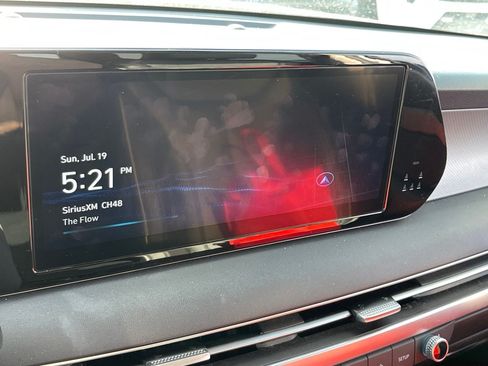 Used 2025 Hyundai Palisade SEL FWD image 10