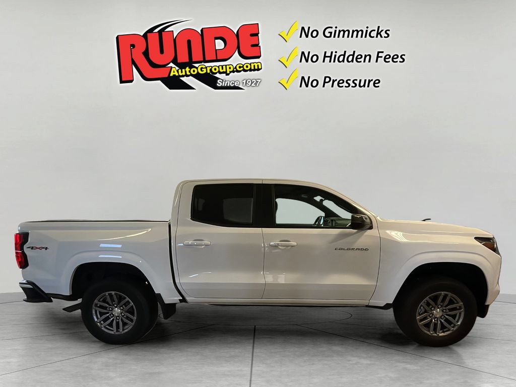 Used 2023 Chevrolet Colorado LT w/ LT Convenience Package AWD/4WD image 7