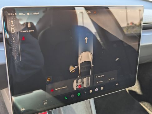 Used 2025 Tesla Model 3 Long Range image 6