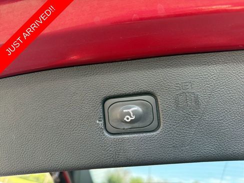 Used 2024 Ford Edge Titanium image 13