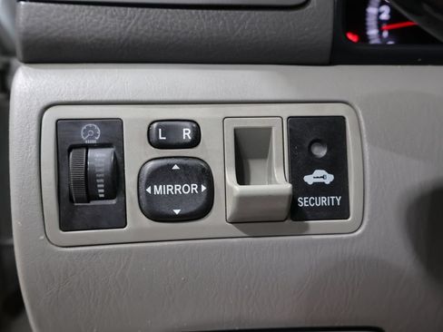 Used 2006 Toyota Corolla LE FWD image 26