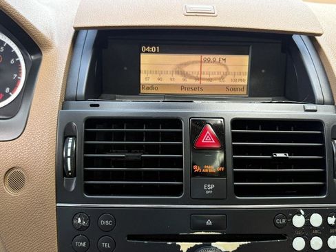 Used 2008 Mercedes-Benz C 300 Luxury w/ P1 Pkg image 27