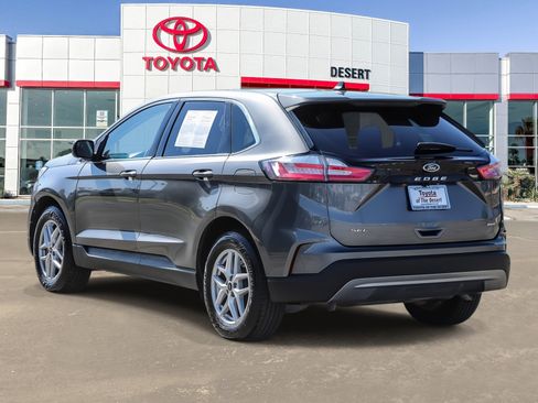 Used 2024 Ford Edge SEL image 7