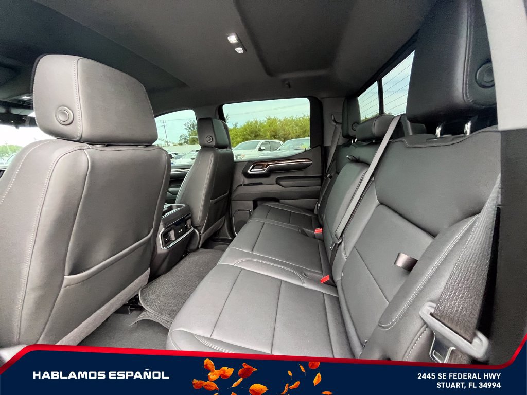 Used 2024 GMC Sierra 1500 Elevation w/ Elevation Premium Package AWD/4WD image 12