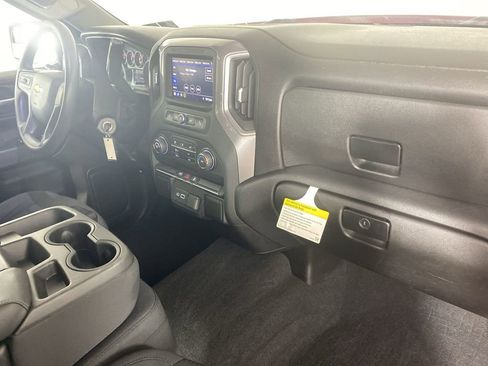 Used 2021 Chevrolet Silverado 1500 Custom image 30