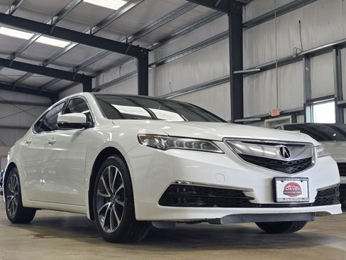 Used 2017 Acura TLX V6 SH-AWD w/ Technology Pkg image 3