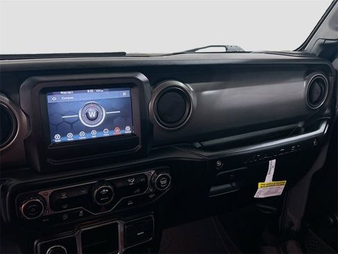 Used 2023 Jeep Wrangler Sport image 19