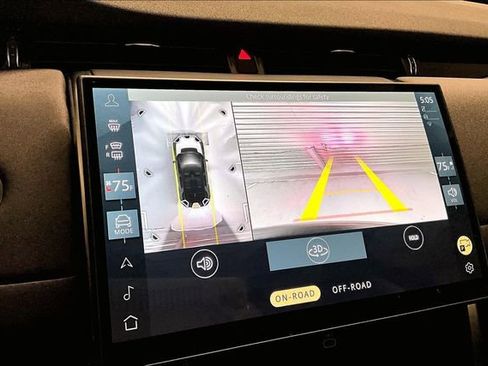 Certified 2025 Land Rover Discovery Sport S image 23