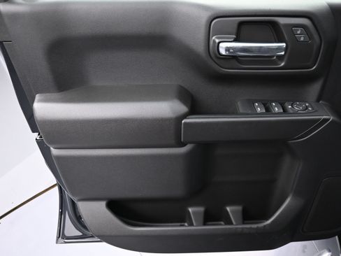 Certified 2023 Chevrolet Silverado 1500 Custom w/ LPO, Dark Essentials Package AWD/4WD image 21