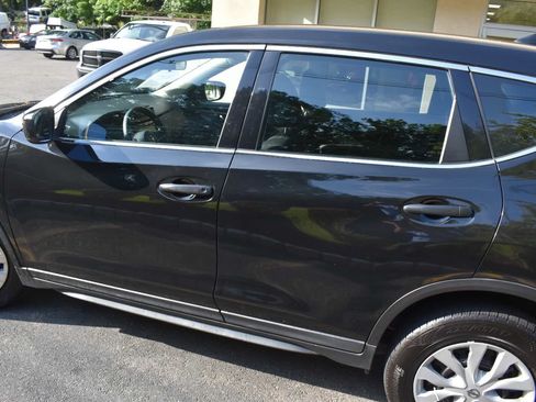 Used 2018 Nissan Rogue S AWD/4WD image 65