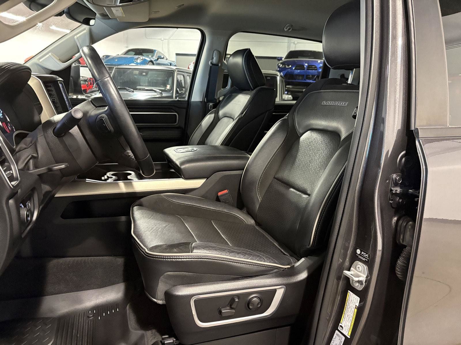 Used 2022 RAM 1500 Laramie AWD/4WD image 10