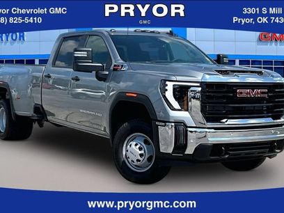 New 2026 GMC Sierra 3500 Pro w/ 1SA Pro Safety Plus Package