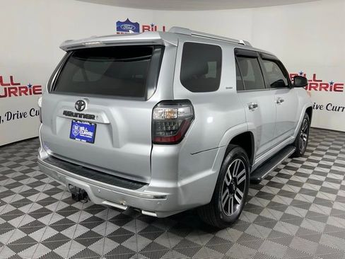 Used 2015 Toyota 4Runner Limited image 3