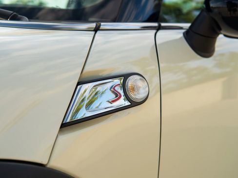 Used 2010 MINI Cooper S w/ Sport Pkg image 26