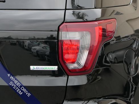 Used 2017 Ford Explorer Sport w/ Equipment Group 401A AWD/4WD image 5