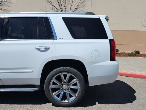 Used 2015 Chevrolet Tahoe LTZ image 9