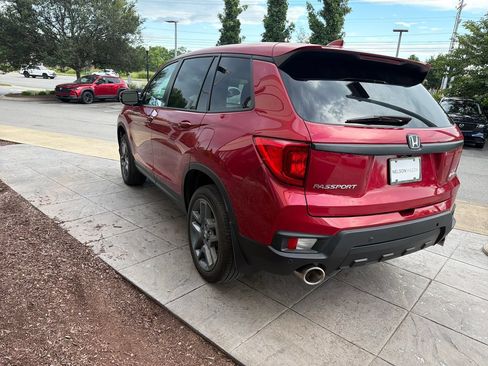 Used 2023 Honda Passport EX-L image 6
