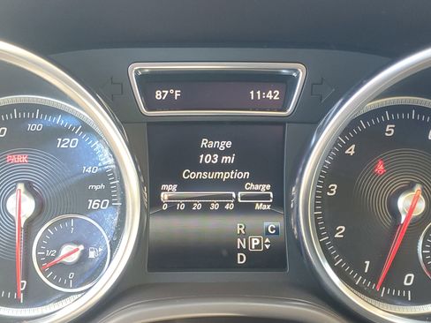 Used 2018 Mercedes-Benz GLE 350 4MATIC image 26