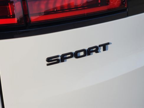 New 2026 Land Rover Range Rover Sport Dynamic SE AWD/4WD image 11