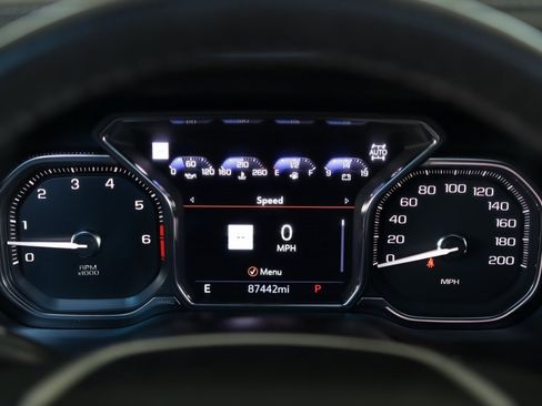 Used 2021 GMC Yukon Denali image 13