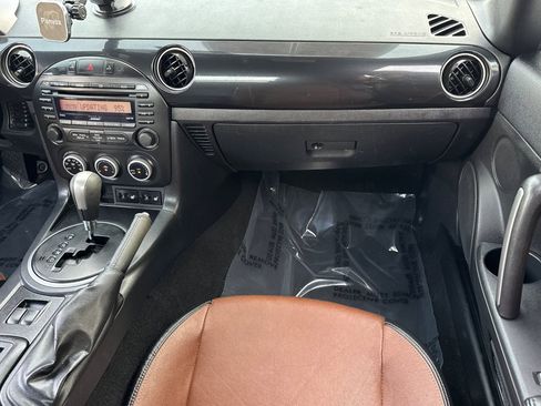 Used 2015 MAZDA MX-5 Miata Grand Touring w/ Premium Package image 26