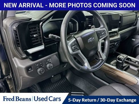 Used 2026 Chevrolet Silverado 1500 LT Trail Boss w/ Convenience Package II AWD/4WD image 13