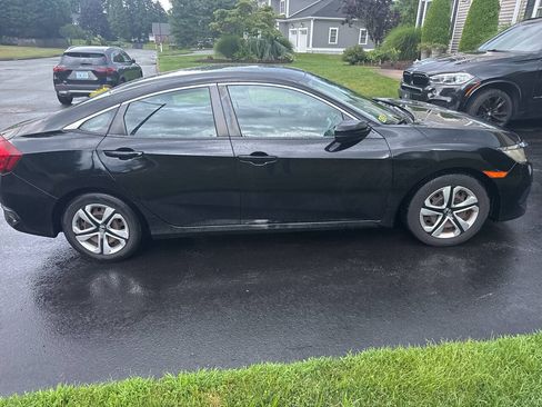 Used 2017 Honda Civic LX image 3