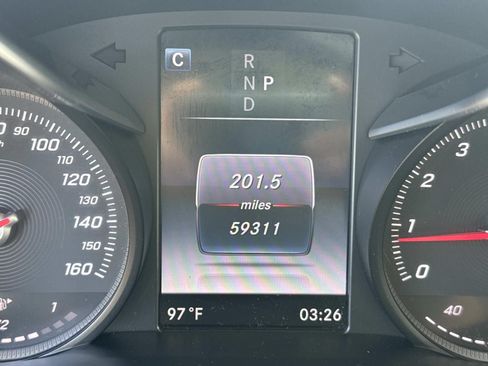 Used 2017 Mercedes-Benz GLC 300 image 28