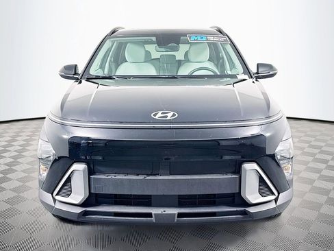 Certified 2025 Hyundai Kona SEL image 2