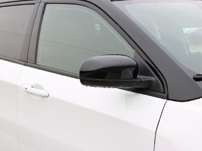 New 2026 Jeep Compass Limited w/ Sun, Sound & Navigation Group