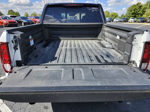 Used 2022 Honda Ridgeline Black Edition image 16