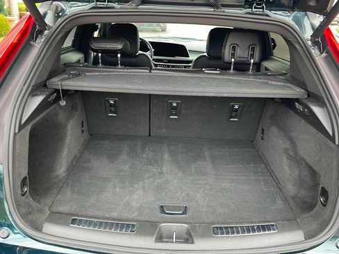 Used 2024 Cadillac XT4 Premium Luxury image 13