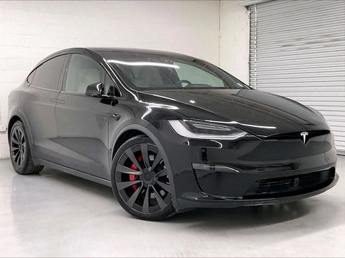 Used 2023 Tesla Model X Plaid AWD/4WD image 2
