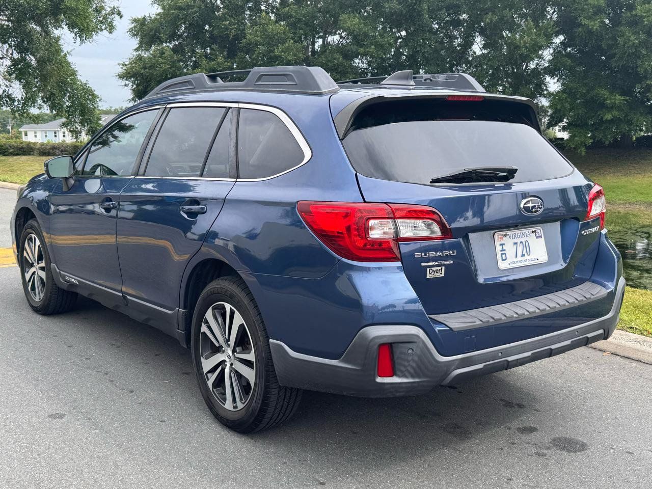 Used 2019 Subaru Outback 2.5i Limited AWD/4WD image 13