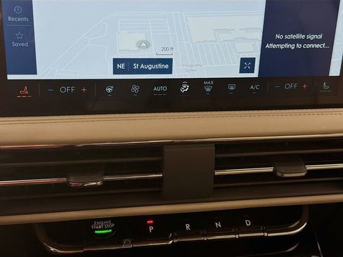 New 2026 Lincoln Corsair Premiere FWD image 17