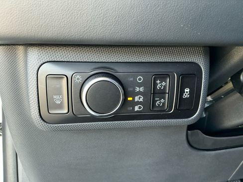 Used 2023 Ford Mustang Mach-E Select RWD image 30