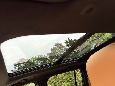 Used 2025 Jeep Grand Cherokee Summit image 18