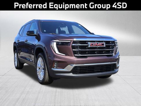 Used 2024 GMC Acadia Elevation w/ Luxury Package image 4