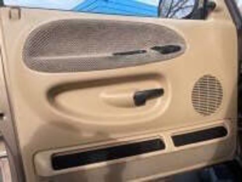 Used 2001 Dodge Ram 2500 Truck 4x4 Quad Cab image 10