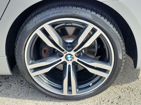 Used 2017 BMW 750i RWD image 29