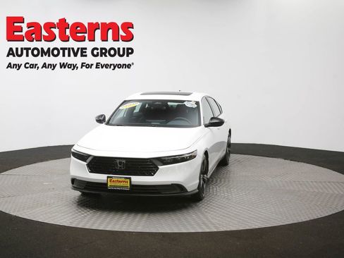 Used 2025 Honda Accord Sport image 53