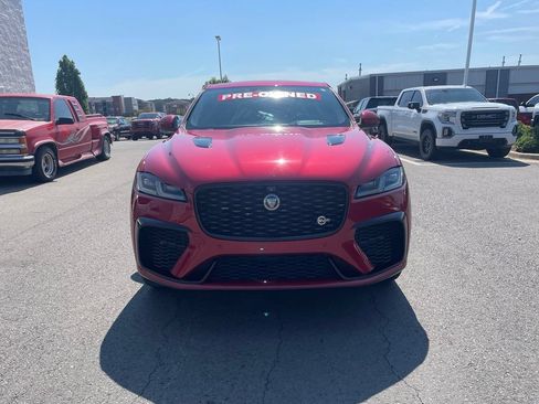 Used 2023 Jaguar F-PACE SVR AWD/4WD image 2