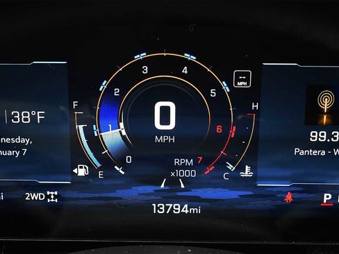 Used 2025 Chevrolet Equinox LT w/ Convenience Package II image 13