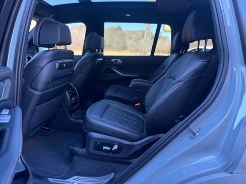 Used 2024 BMW X7 xDrive40i w/ Executive Package AWD/4WD image 14