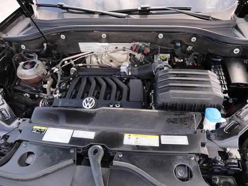 Used 2021 Volkswagen Atlas SEL Premium AWD/4WD image 32