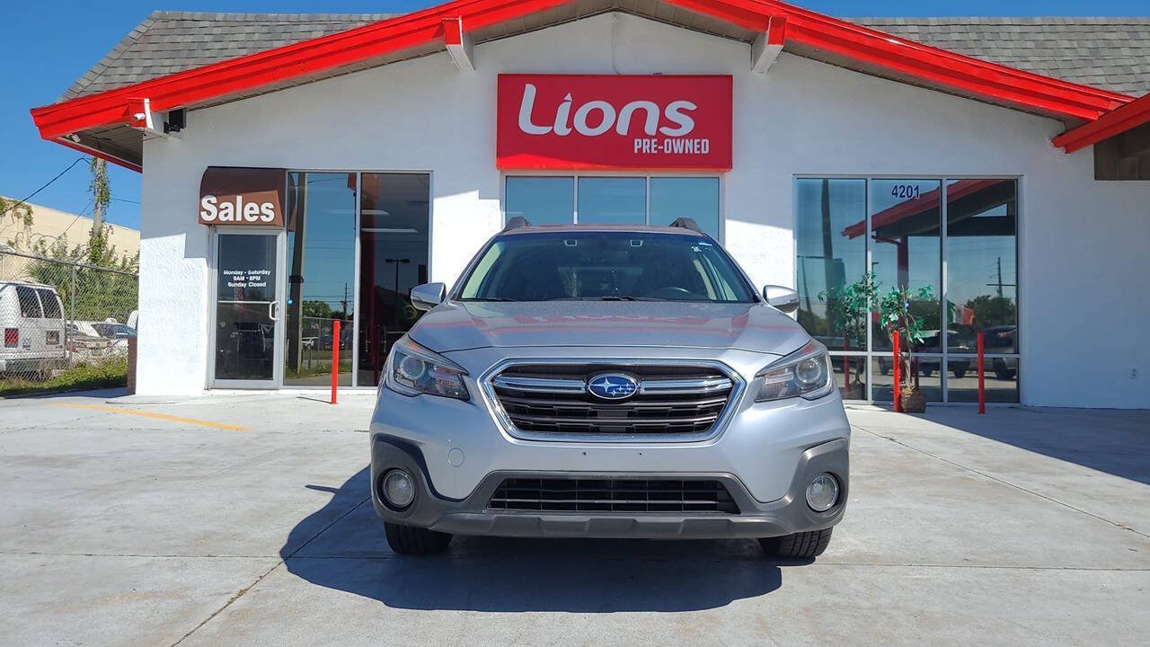 Used 2019 Subaru Outback 2.5i Limited AWD/4WD image 1