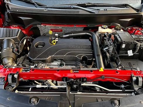 Used 2024 Chevrolet Equinox LT w/ LPO, Floor Liner Package AWD/4WD image 10