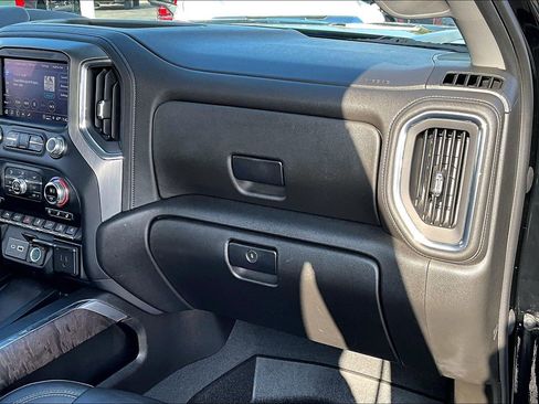 Used 2023 GMC Sierra 3500 Denali w/ Denali Ultimate Package image 16