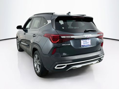 Used 2023 Kia Seltos S FWD image 7