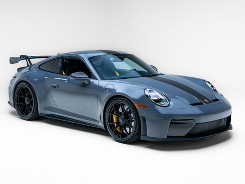 Used 2026 Porsche 911 GT3 RWD image 9